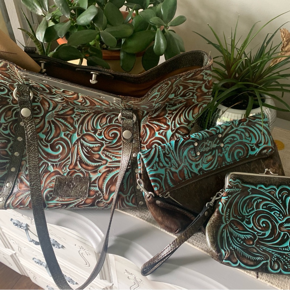 Patricia Nash Brown and Turquoise Tooled Leather Tote with Matching Wristlets